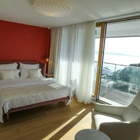 Beachfront Villas *