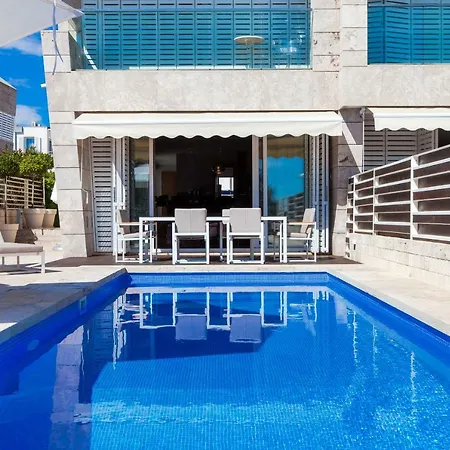 Villa Beachfront Villas Petrčane