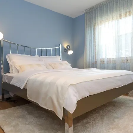 Villa Beachfront Villas