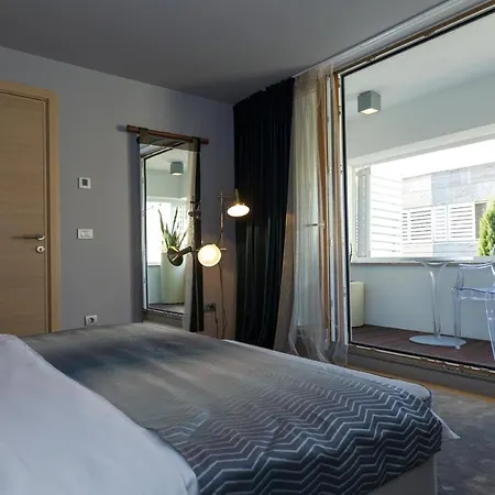 Beachfront Villas Villa Petrcane